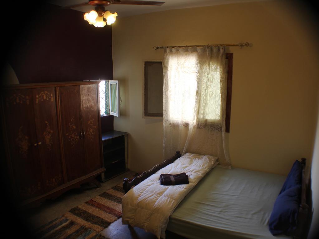 Pyramids Loft Homestay Kafret el-Gabal Værelse billede