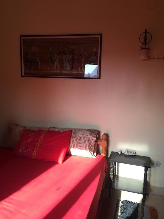 Pyramids Loft Homestay Kafret el-Gabal Eksteriør billede
